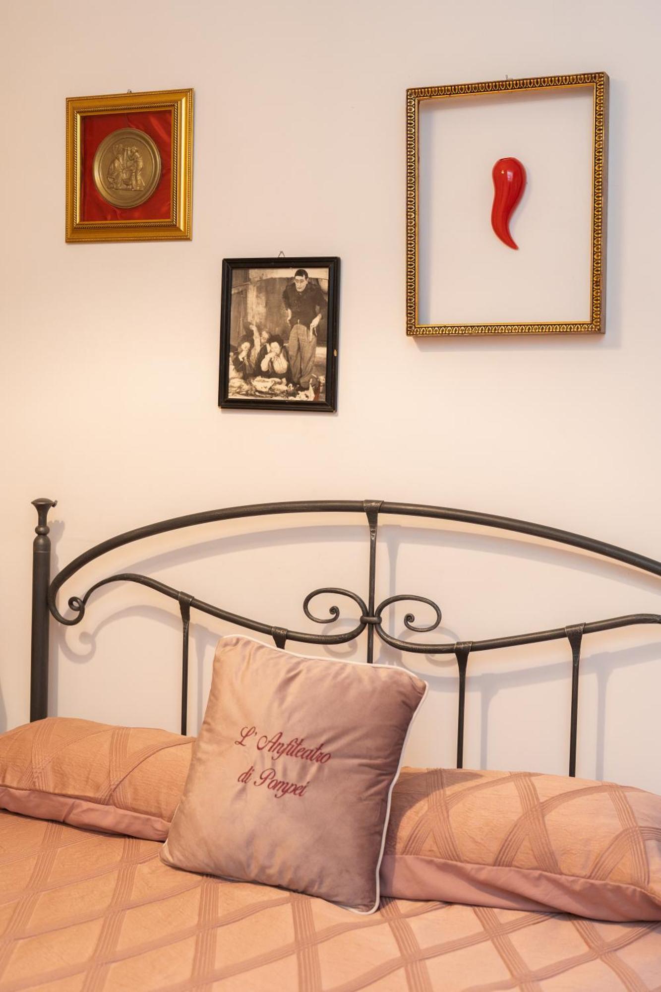 L'Anfiteatro Di Pompei B&B ภายนอก รูปภาพ