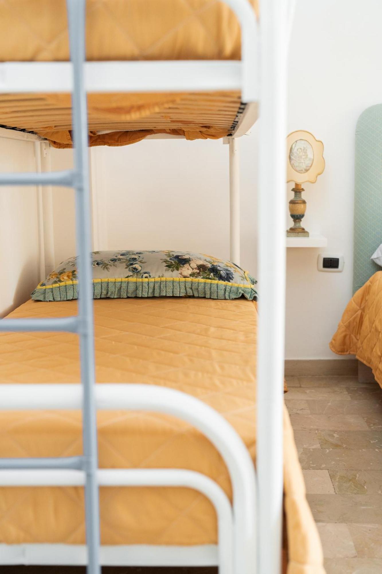 L'Anfiteatro Di Pompei B&B ภายนอก รูปภาพ